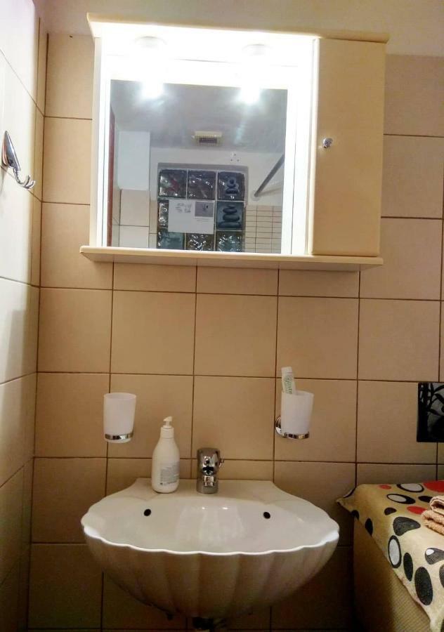 Deili Studio Loft Kalamáta Buitenkant foto